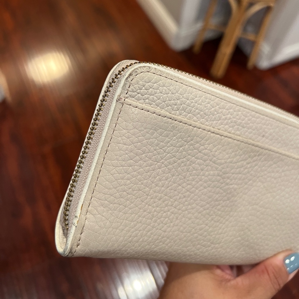 Kate Spade Wallet - Picture 15 of 16